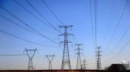 桂冠電力斥資7.1億布局新能源 山東漁光互補光伏項目正式啟動，引領綠色能源技術新浪潮
